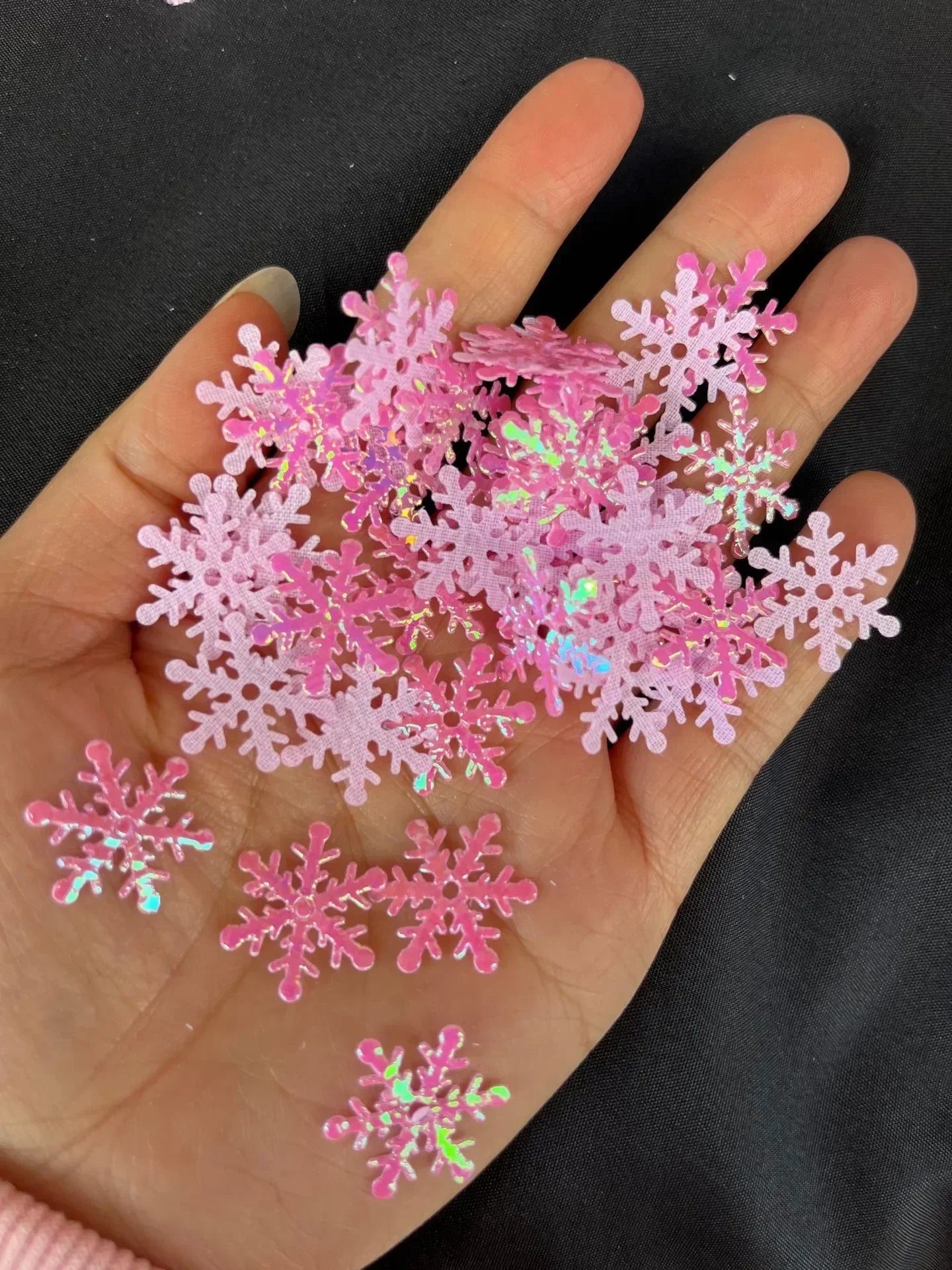 Artificial Snowflake Confetti