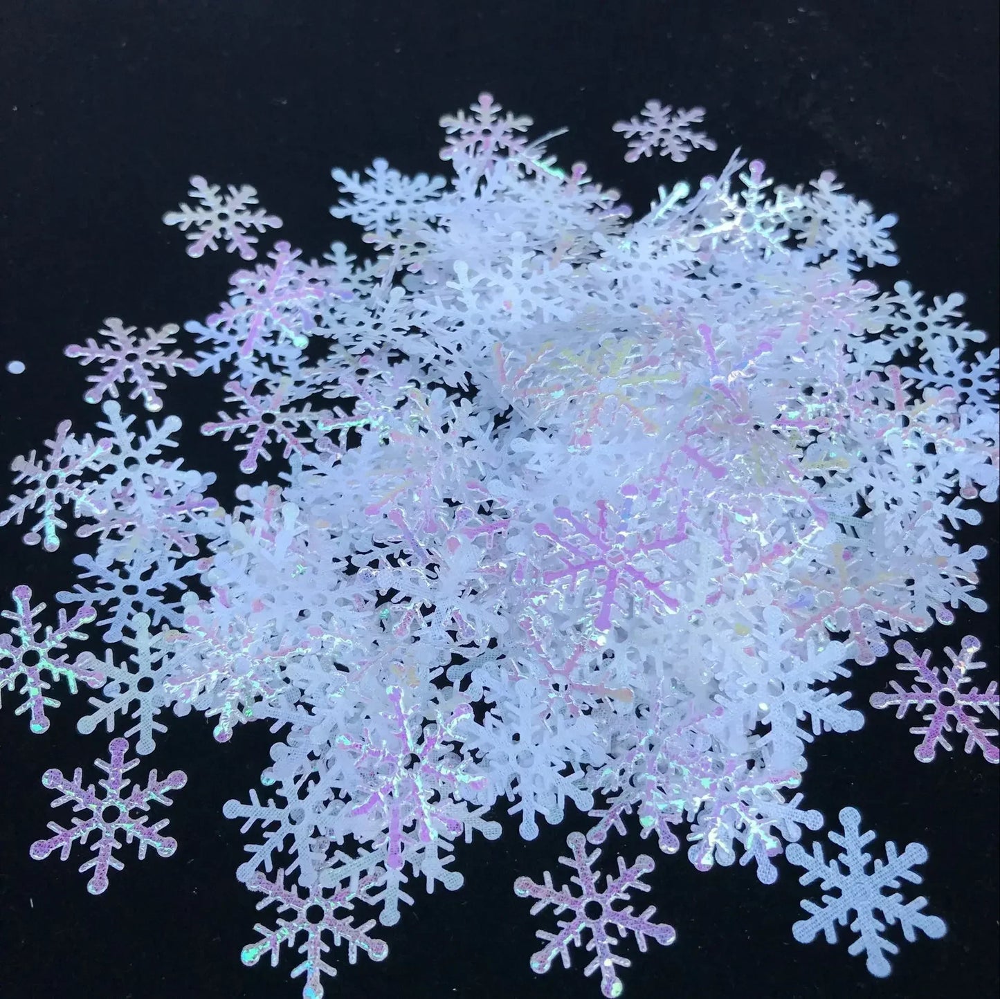 Artificial Snowflake Confetti