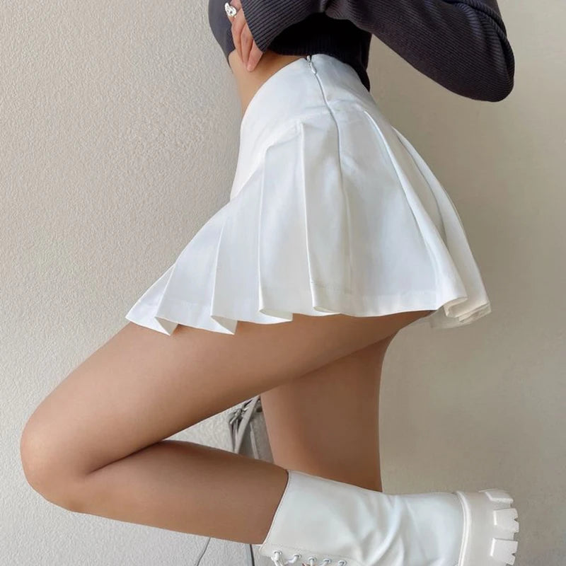 White Fashion Pleated Mini Skirt